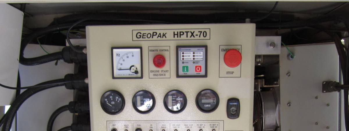 HPTX-70 Transmittere Front Panel